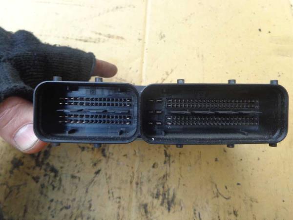 BOITIER ELECTRONIQUE SEAT IBIZA 4 2.0TDI - Vue 3